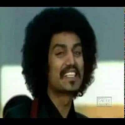 عکس کاور آهنگ کیه کیه در میزنه با صدای طوفان و چشم آذر