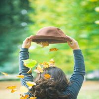 تصویر کاور دانلود آهنگ زیبایی با صدای آشا