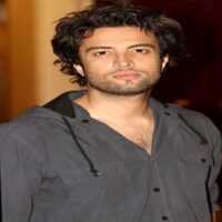 تصویر کاور دانلود آهنگ استقلال با صدای بنیامین بهادری