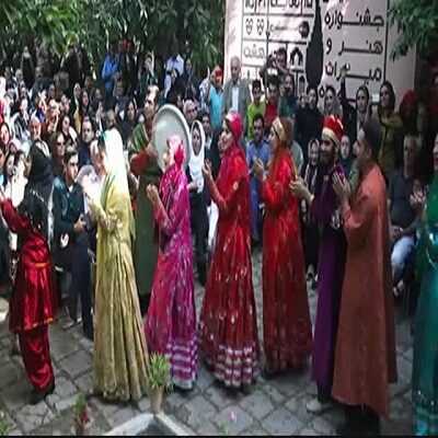 عکس کاور آهنگ لیلا فروهر جینگ جینگ ساز میاد {با صدای زن} هایده