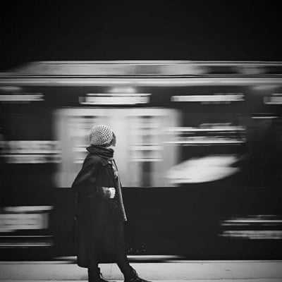 عکس کاور آهنگ من بچه پایین بودم تو اون بالا بود خونتون از آبراهام+ریمیکس