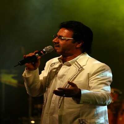 عکس کاور آهنگ هنوزم وقتی میخندی از معین