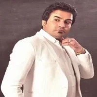 تصویر کاور آهنگ حجت قائمی زندانیم زندانی دستان روزگارم