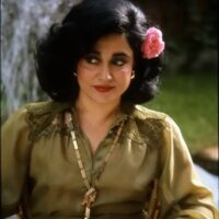 تصویر کاور دانلود گلهای رنگارنگ ۵۷۰ حمیرا mp3 صوتی