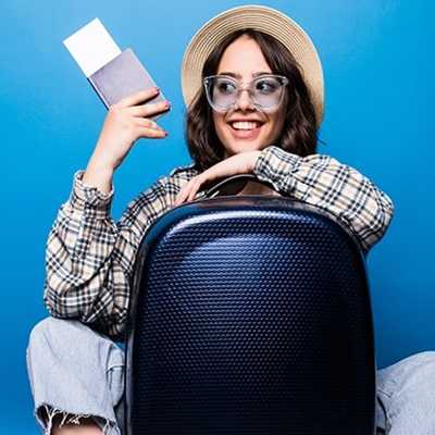 عکس کاور آهنگ میری سفر برو خدانگهدار با صدای زن {سارا ناظری}